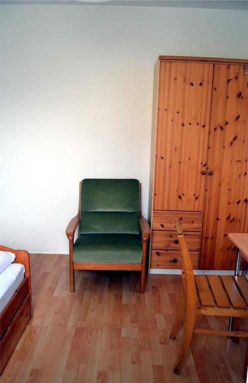 Gastehaus Sebastian Pensjonat Erding Pokój zdjęcie